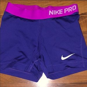 Women’s Nike pro spandex